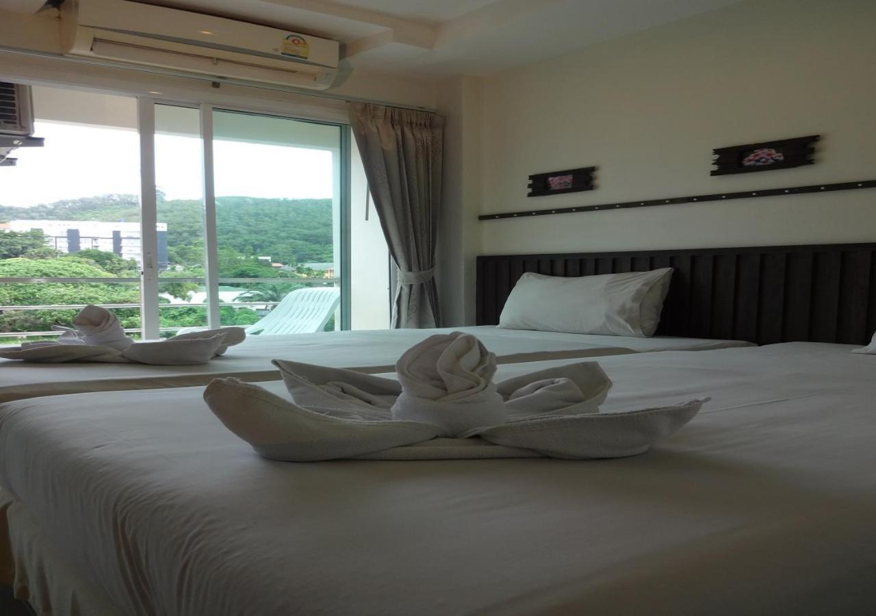 At Home Hotel Patong Exterior foto