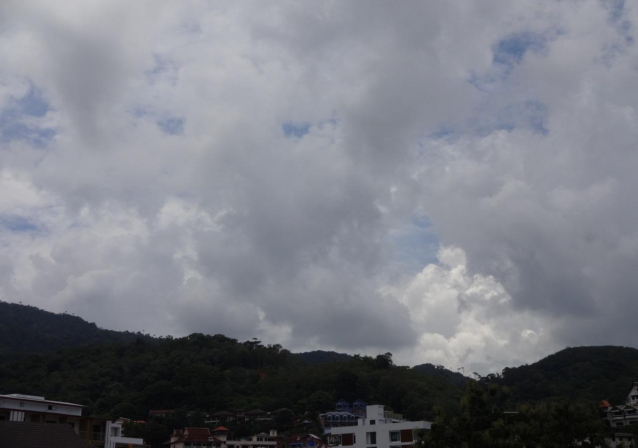 At Home Hotel Patong Exterior foto